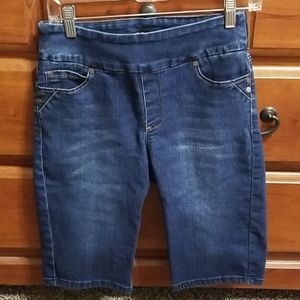 GG denim bermuda shorts.